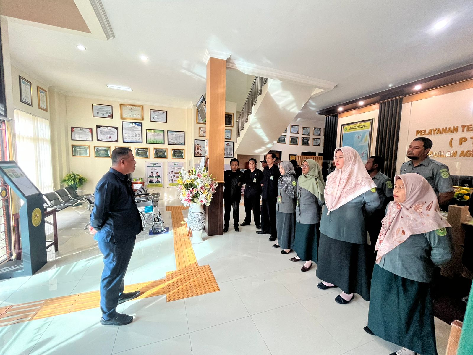 c7f13fa6 3e6d 40df 8cf8 d106a56dc2fb